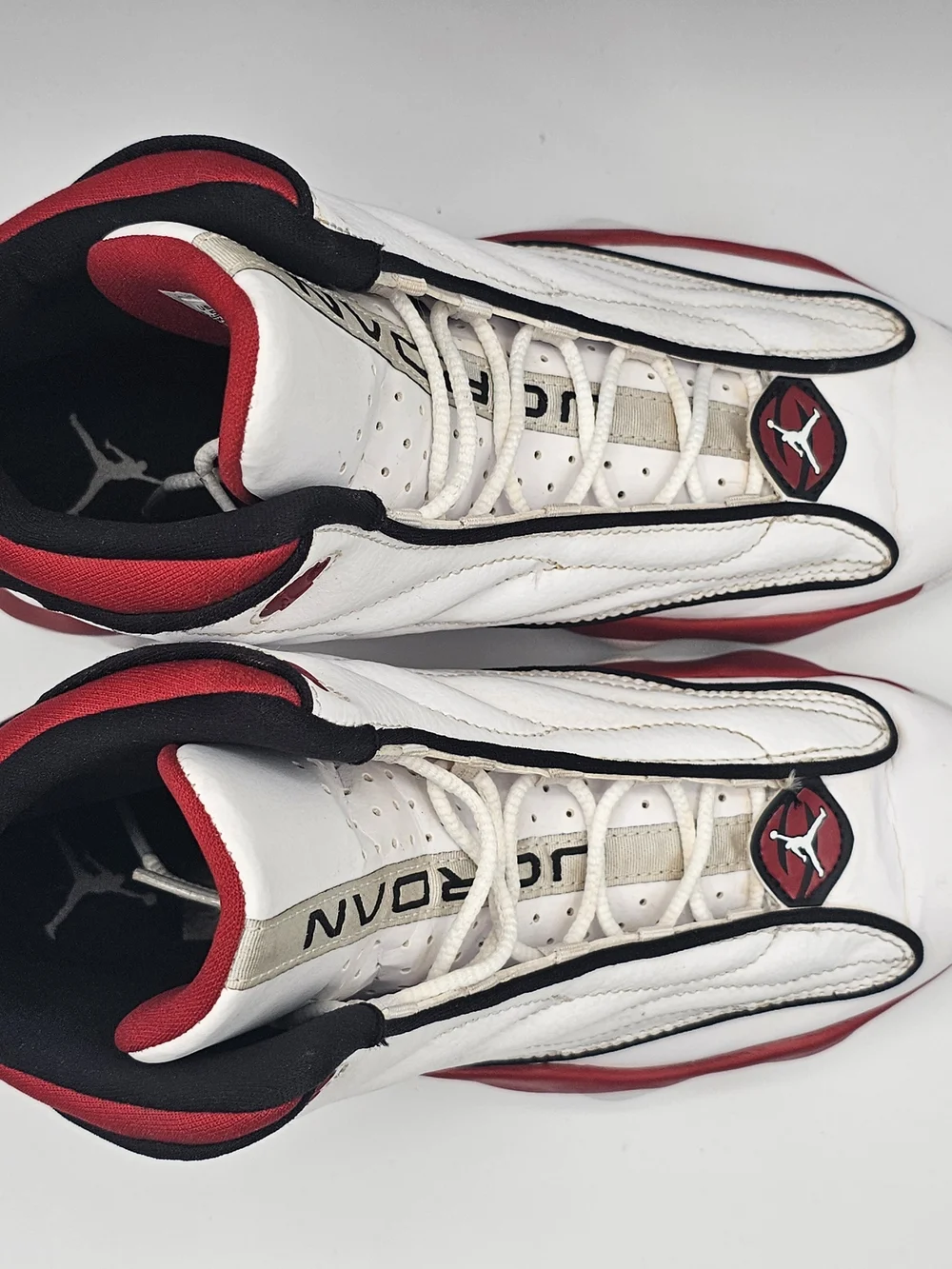 Jordan Strong White/Red Basketball Shoes 5.5Y